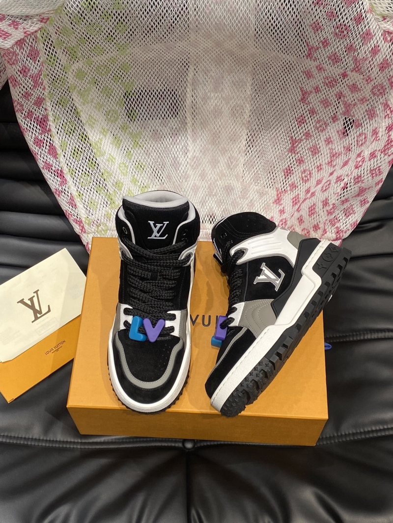 Louis Vuitton Sneakers